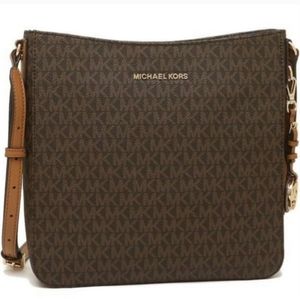 **SOLD**Kors crossbody purse